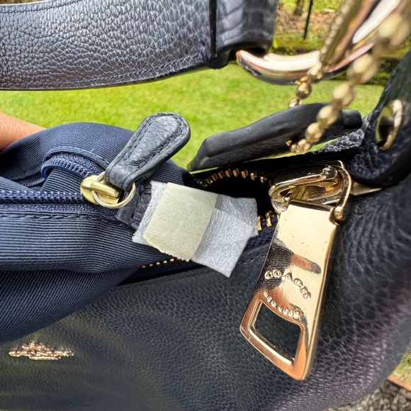 2006 Coach Navy Pebbled Leather Hobo Shoulder Bag Gold Hardware NWOT F38259 - Picture 13 of 14